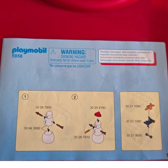 Playmobil 5956 Christmas Set Santa Sleigh Snowman Elf Reindeer Case INCOMPLETE - Picture 3 of 3